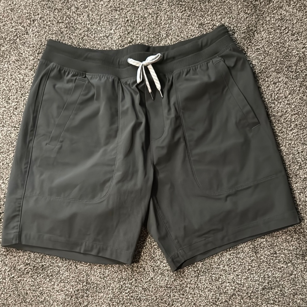 Vuori Charcoal Performance Shorts